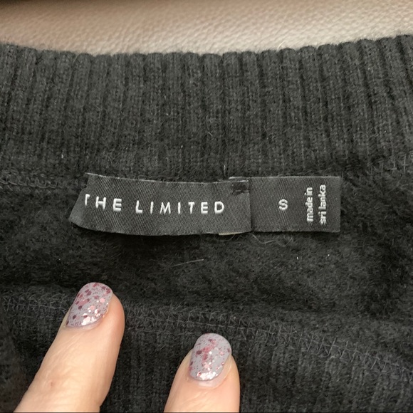 Black Cashmere Sweater - Picture 2 of 3